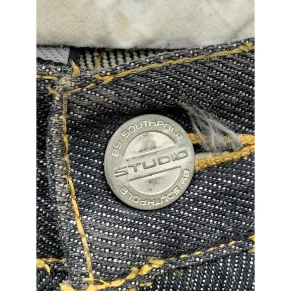 VTG Studio By Southpole Embroidered Denim Jeans 34 Looney Tunes Wile E Coyote - Picture 13 of 16